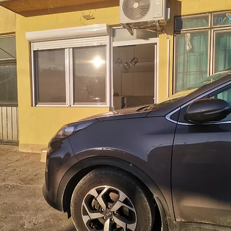 Stan Na Dan Mitic Free Parking Lägenhet